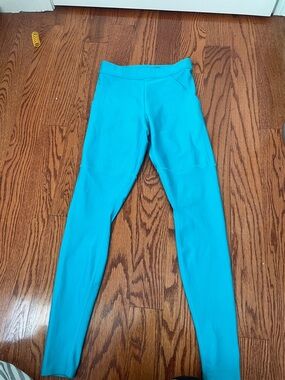 ALO Yoga women’s  Teal Performance Leggings